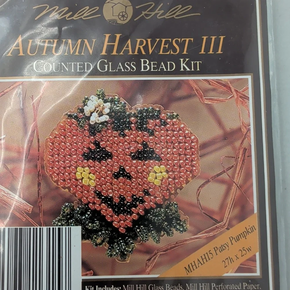 8 Mill Hill Autumn Harvest Counted Glass Bead Ornament Halloween Fall chart only
